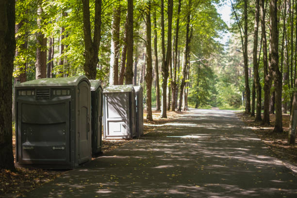 Portable Toilet Options We Offer in Garland, NC